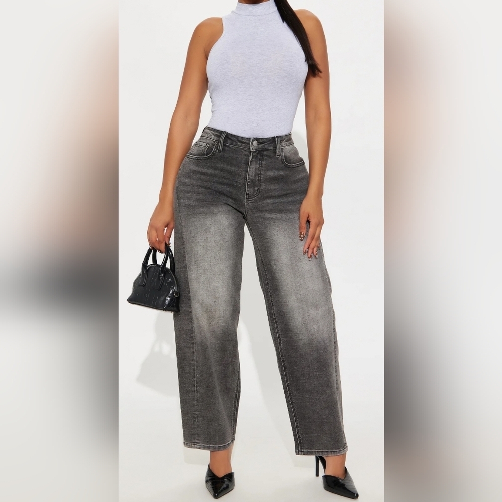 Maven Barrel Leg Jeans - Grey Size 11 NWT!